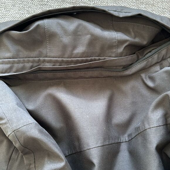 GOLITE Women’s Black Ski Snowboarding Jacket Hooded Outdoors Performance Size S - Picture 13 of 16